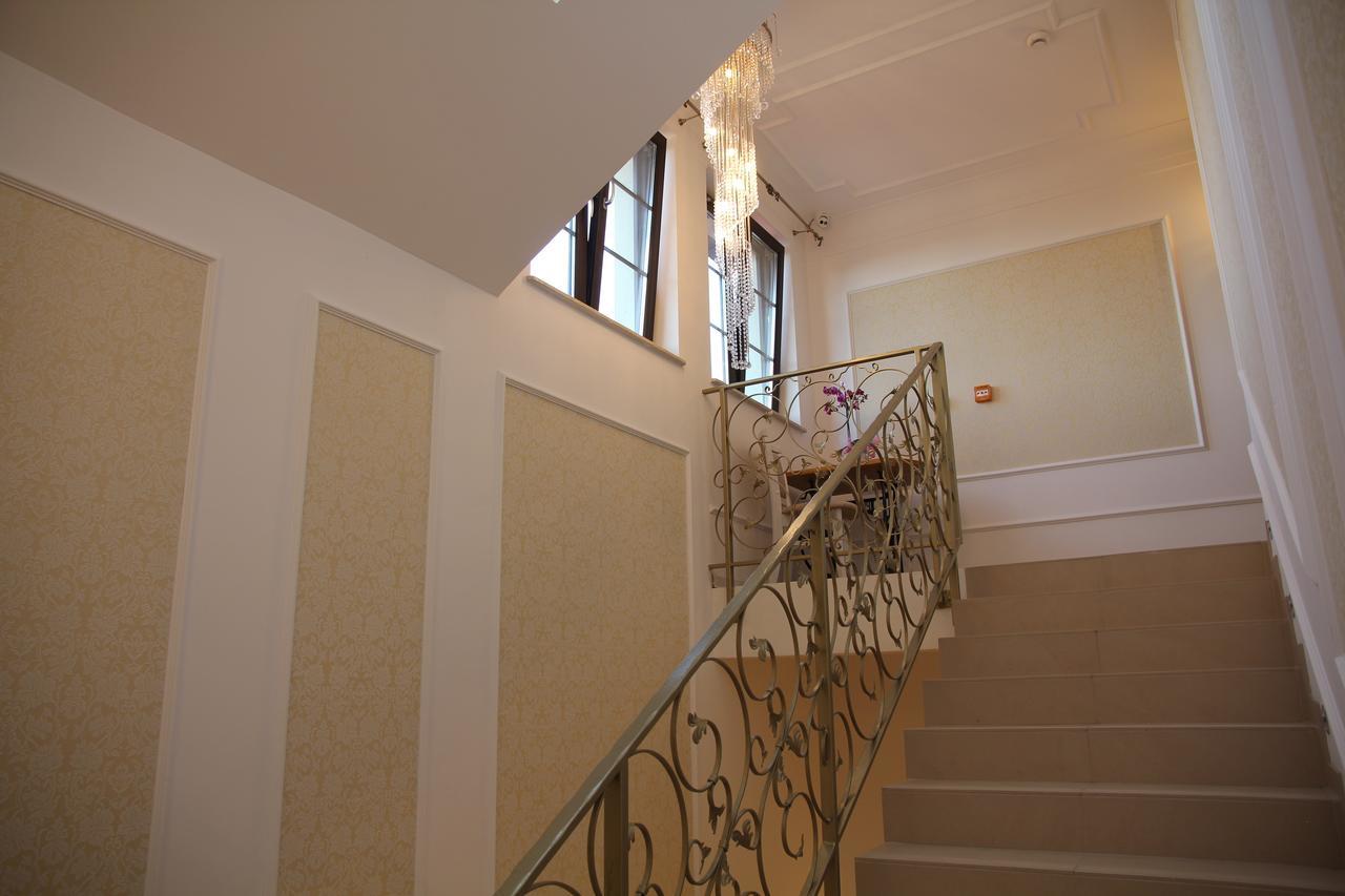 Gosciniec Pod Mlynem Hotel Inowroclaw Esterno foto