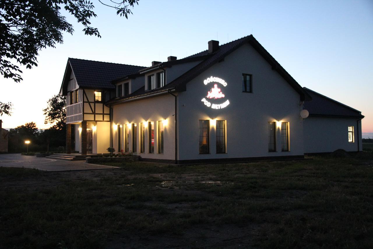 Gosciniec Pod Mlynem Hotel Inowroclaw Esterno foto